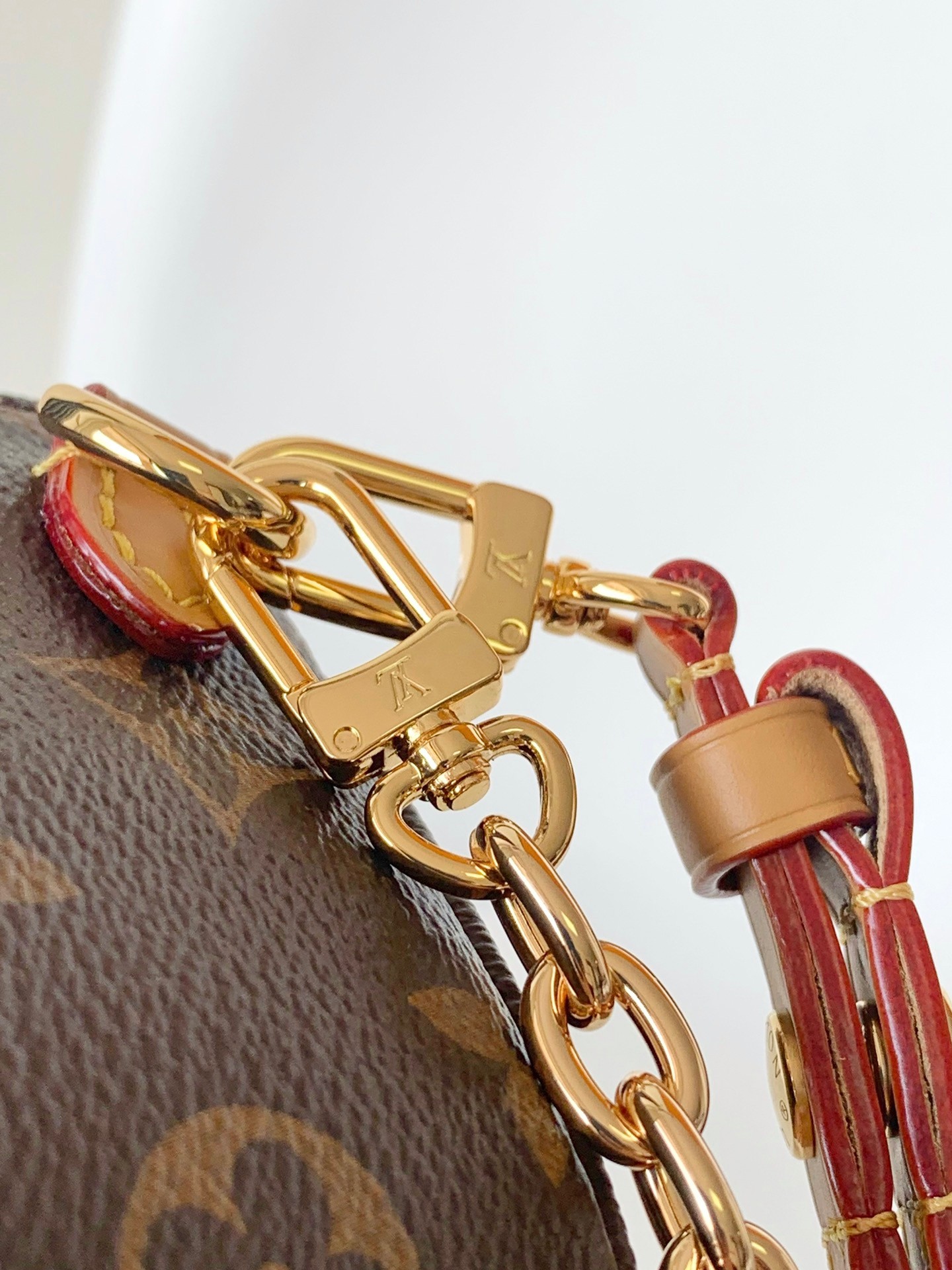 Designer Monogram Wallet on Chain Ivy Bag - Gorchic - $109.99