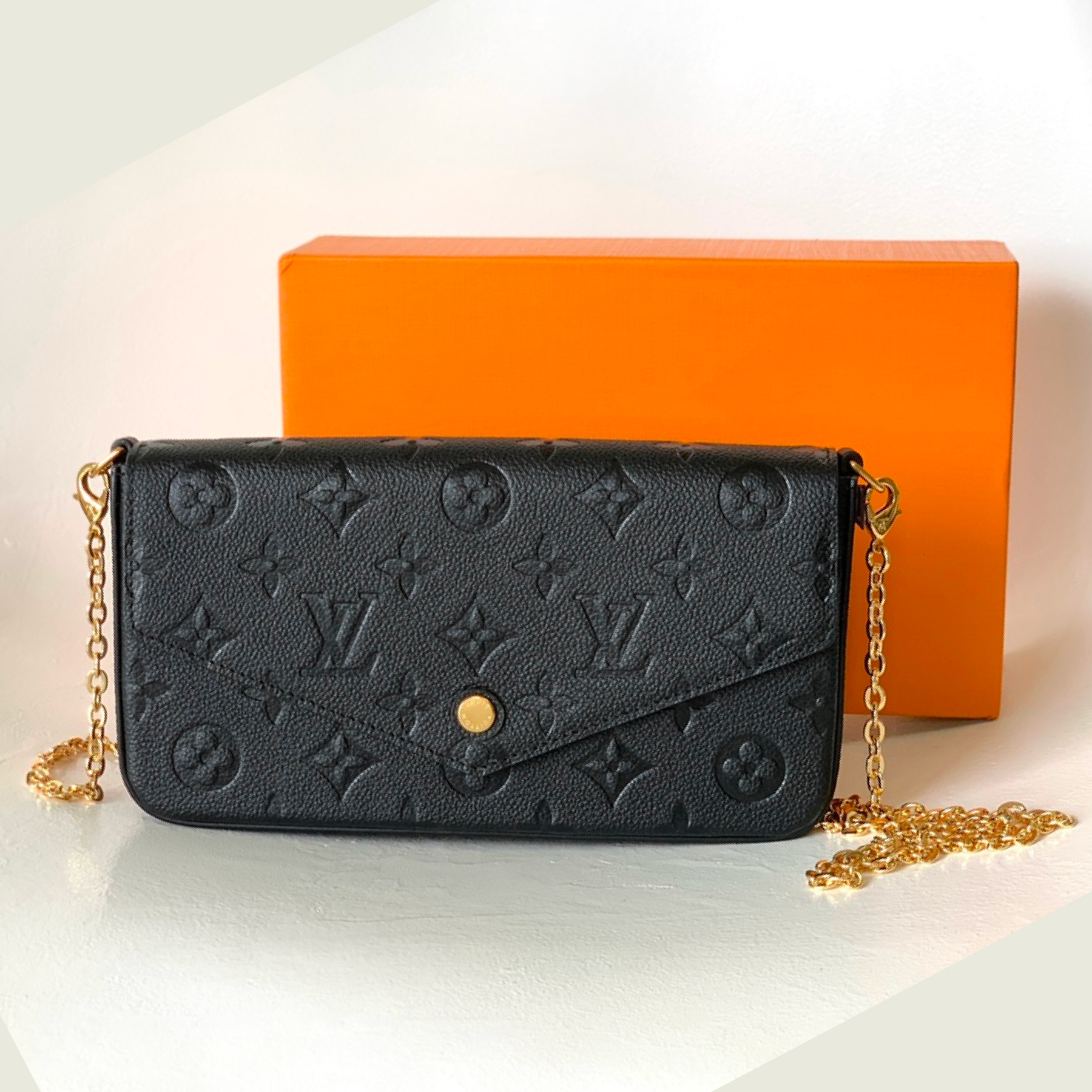 Designer Monogram  Pochette Felicie clutch bag - Gorchic - $79.99