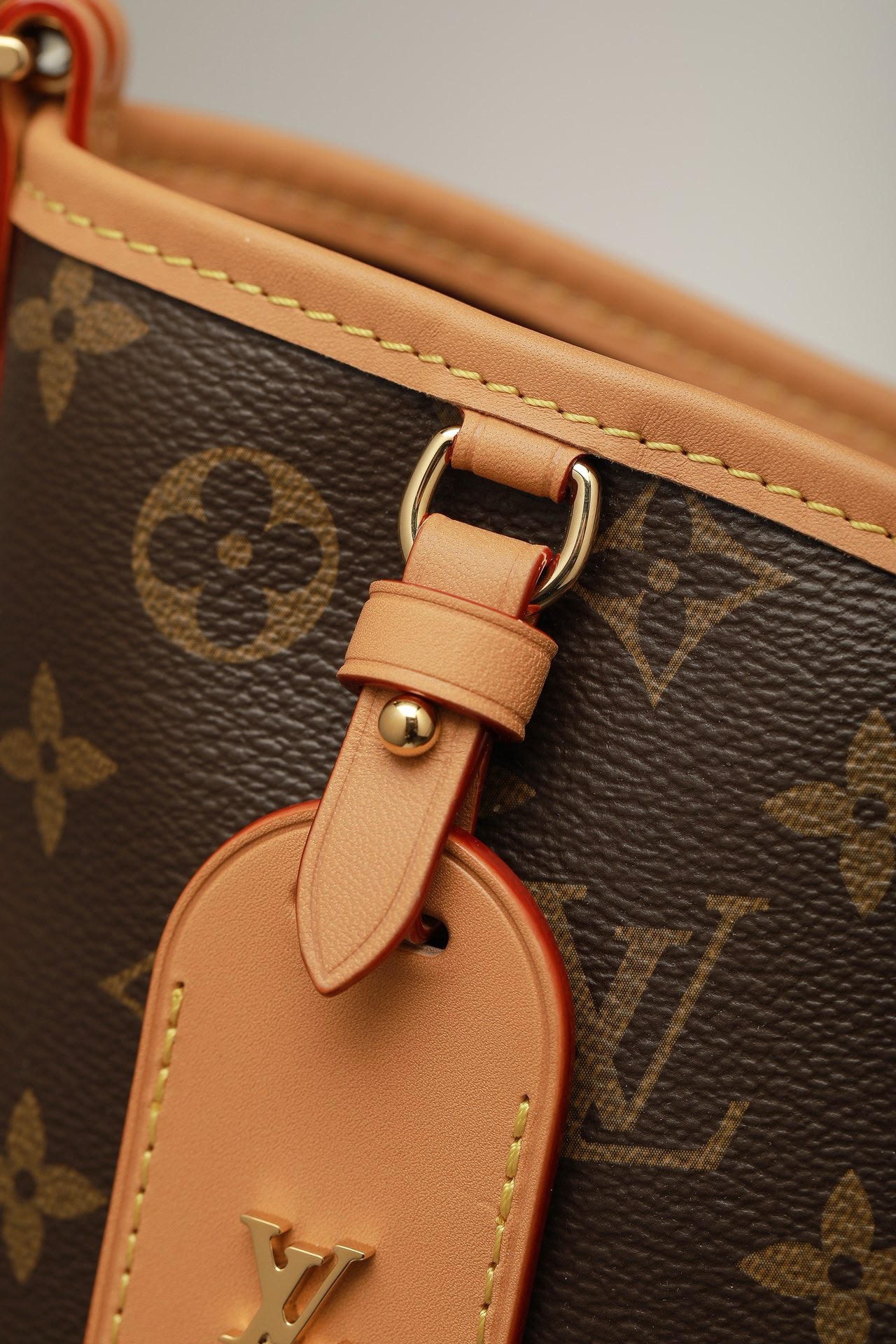 [TOP] Designer Bag CarryAll PM - Bag - Gorchic - $210.99