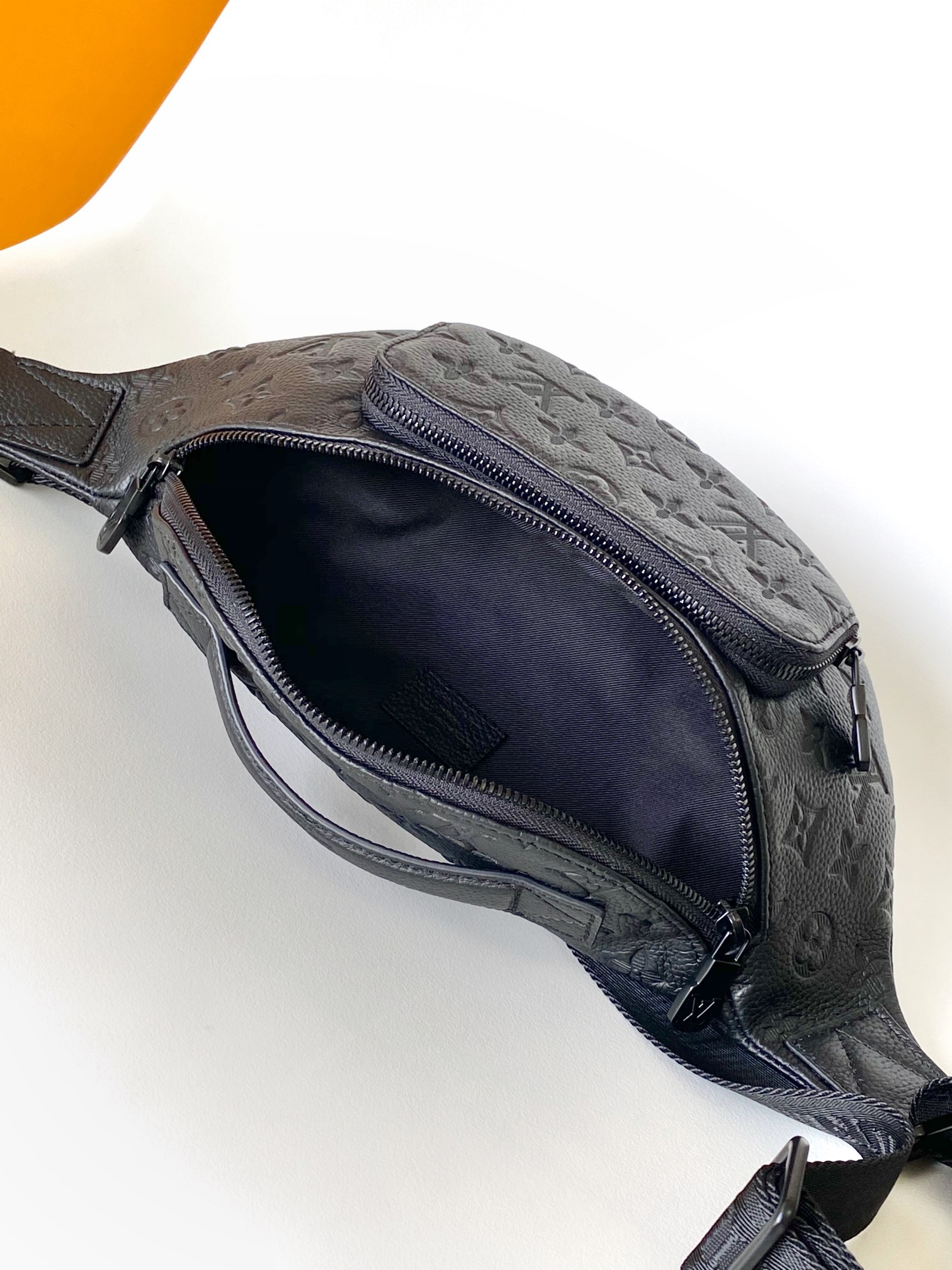 Designer Monogram  Calfskin Monogram Shadow Discovery Bumbag Black - Bag - Gorchic - $119.99