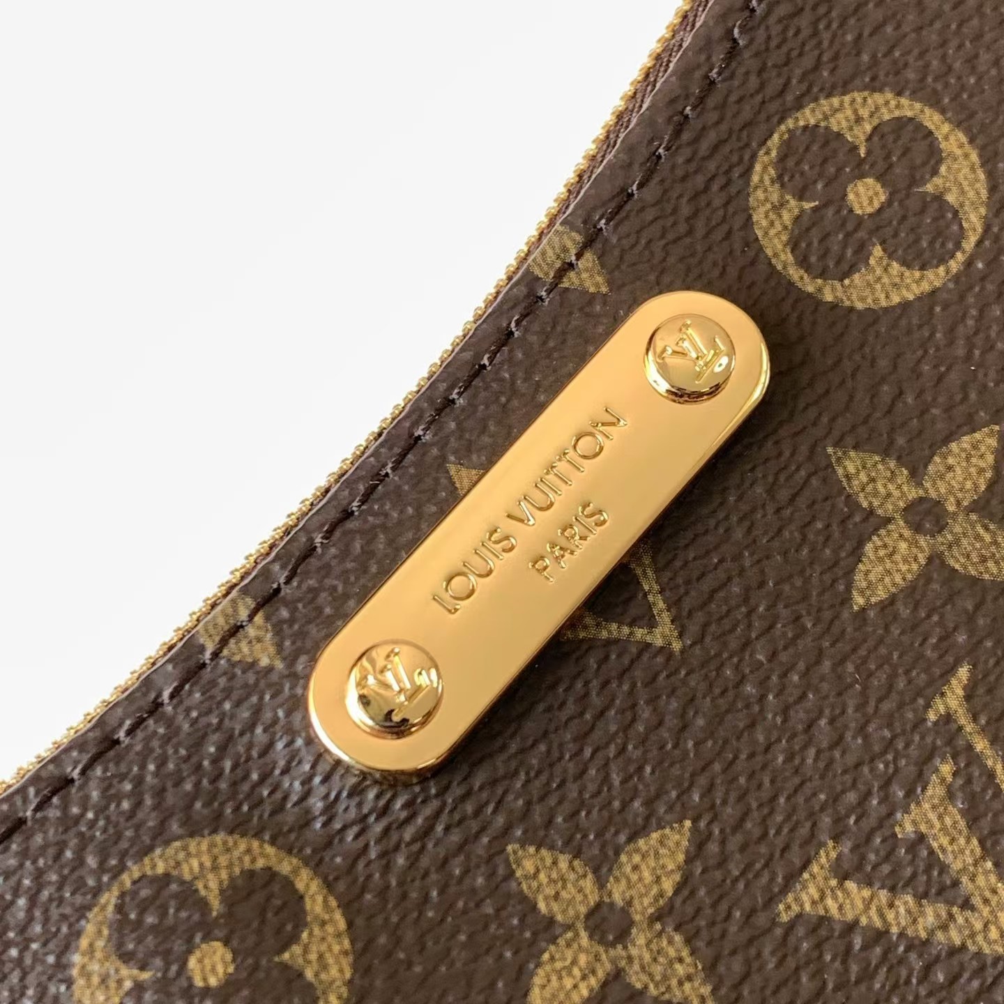 Designer Monogram Liv Pochette Monogram Bag - Gorchic - $123.99