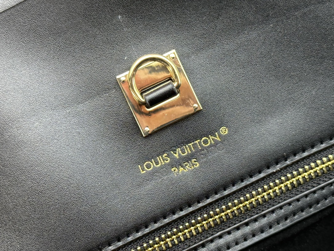 Designer Monogram City Steamer Large Handbag - Black Bag - Gorchic - $164.99