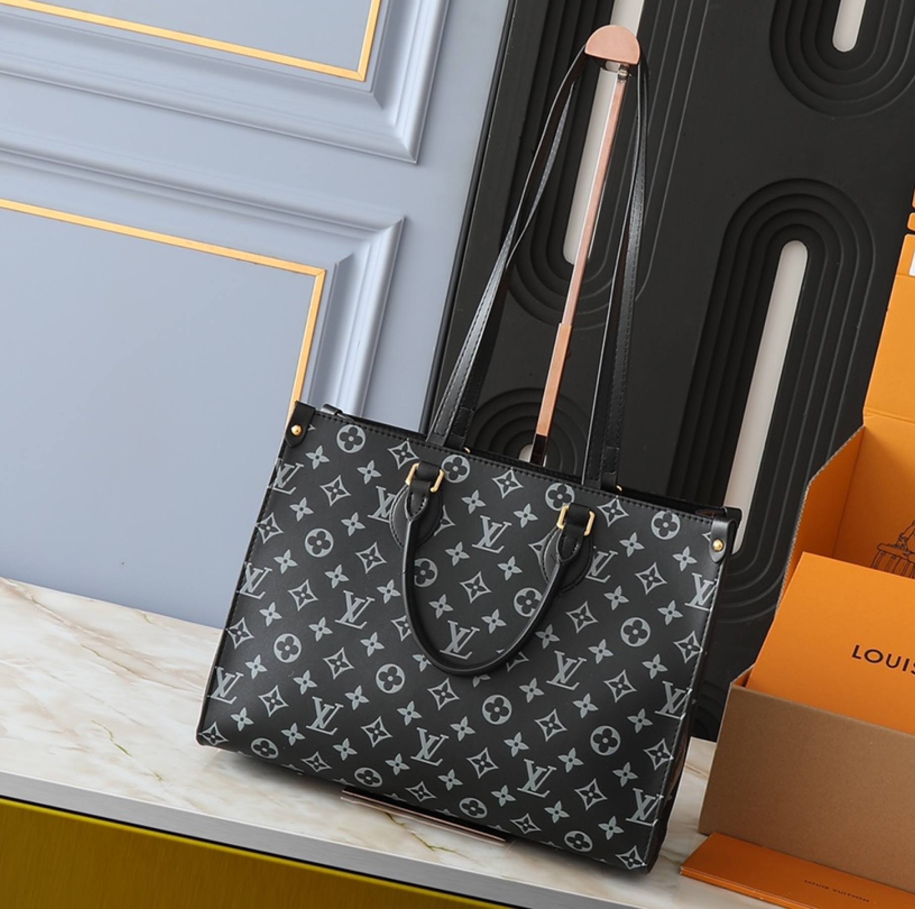 Designer Monogram Monogram Lnk Collection Onthego Large Handbag - Gorchic - $132.99