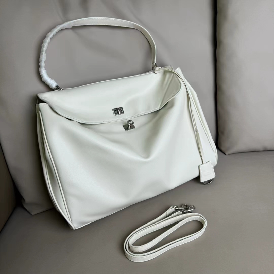 Hourglass iconic Rodeo leather shoulder bag in green and aged-sliver hardware Multiple Size - Bag - Gorchic - $169.99