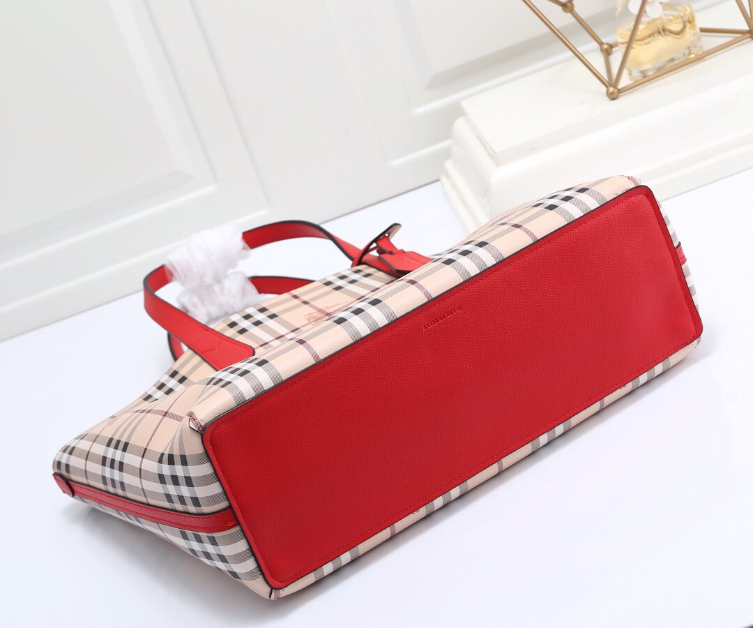 burbery Reversible Shopping Bag - Logo Red Bag - Gorchic - $153.99