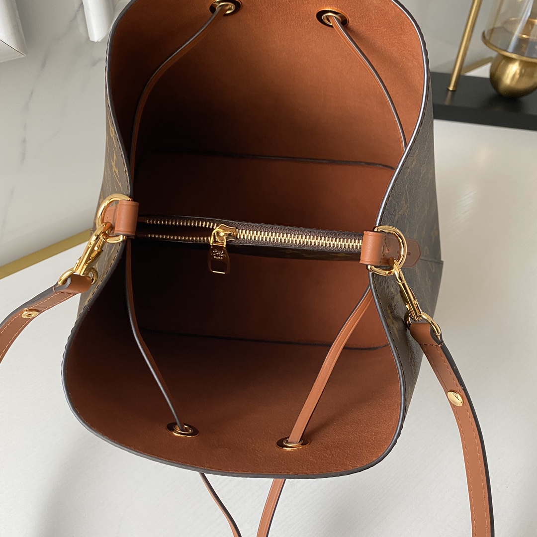 Designer Monogram  NeoNoe MM Bucket Bag - Gorchic - $110.99