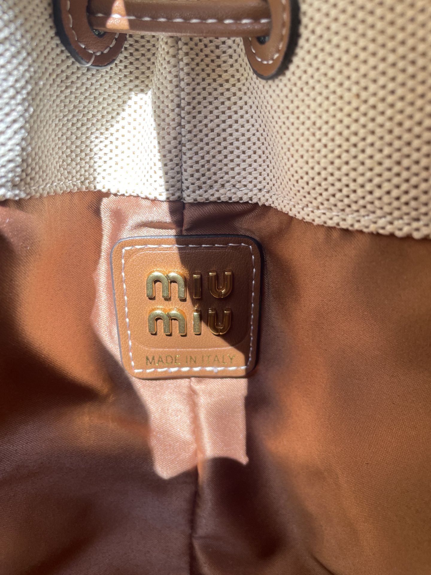 MU Leather bucket bag-White - Bag - Gorchic - $119.99