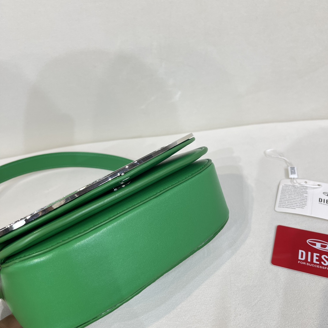 1DR Shoulder Bag - Gorchic - $98.99