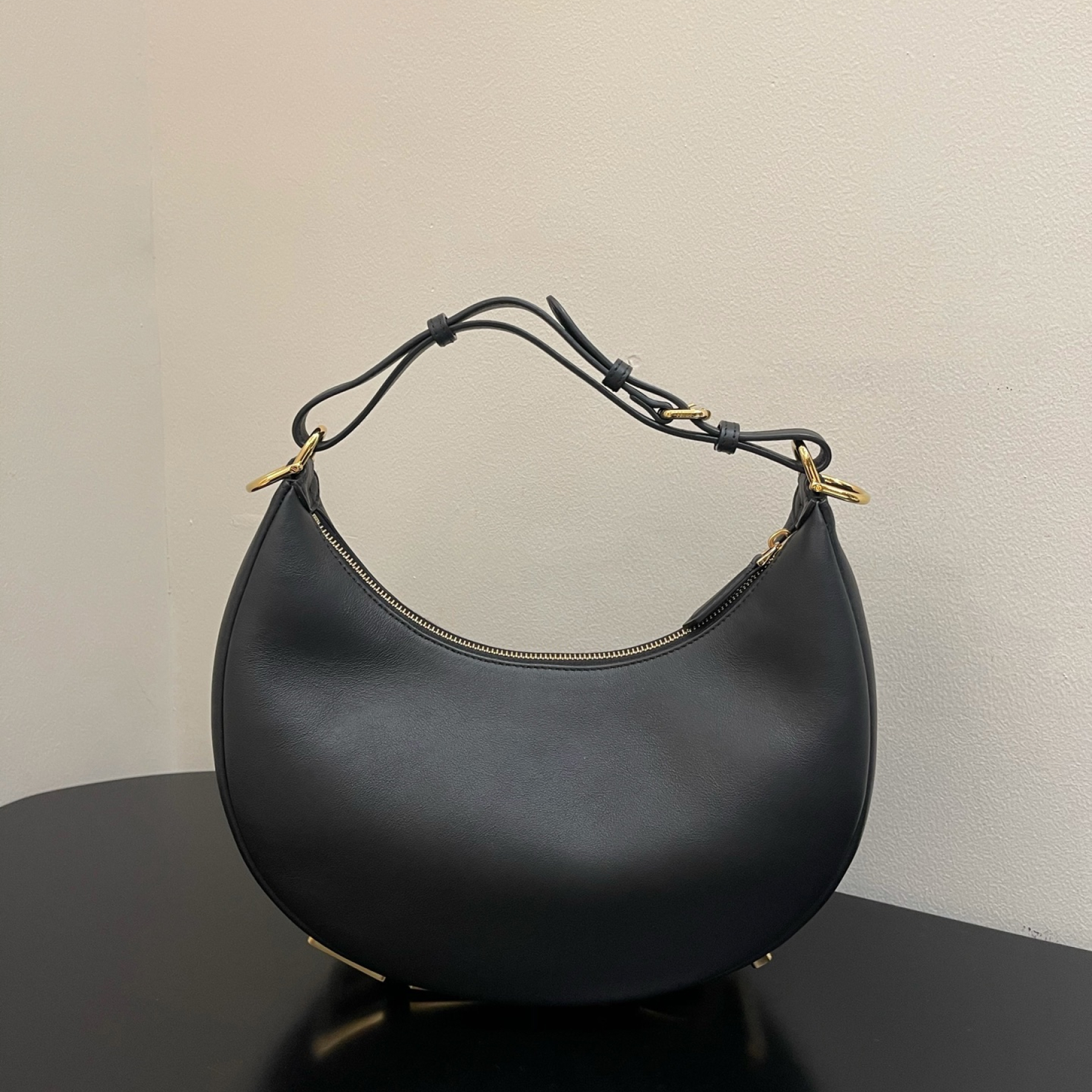 FD Graphie Small Black Leather Bag - Gorchic - $136.99