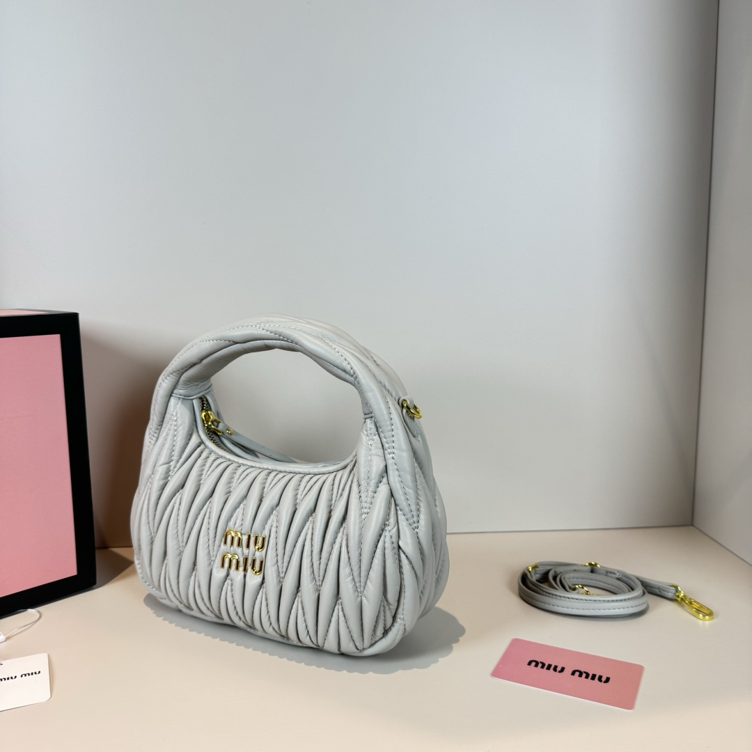 MU Wander matelassé nappa leather hobo bag handbag - Bag - Gorchic - $114.99