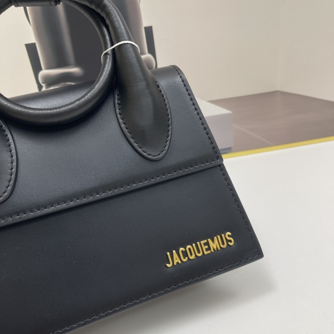 Jac Le Chiquito Noeud Tote Bag - Gorchic - $91.99