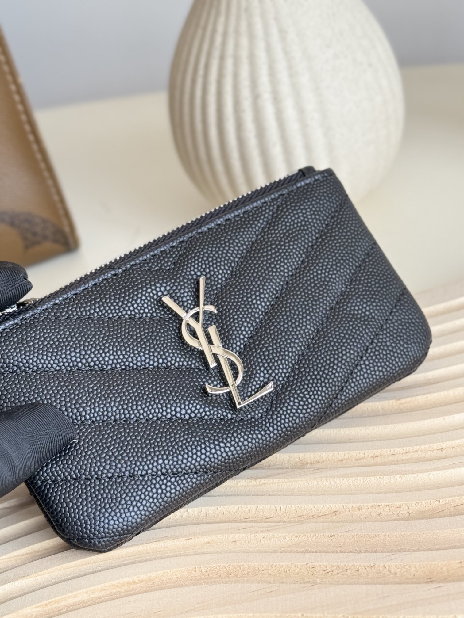 Lady Designer Ball-Patterned Cowhide Wallet -Black Sliver Wallet - Gorchic - $55.99