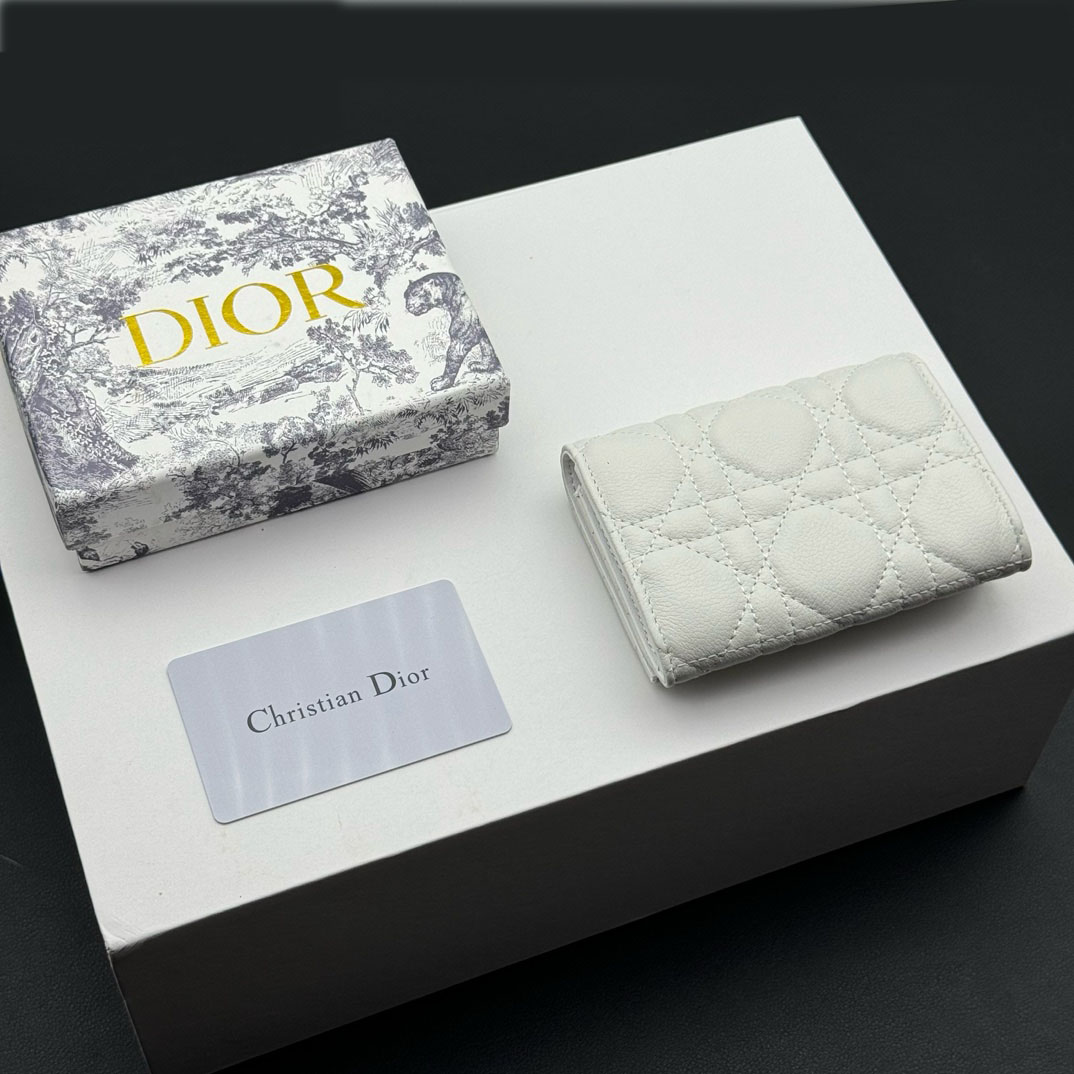 D Inspired Caro Montaigne Glycine Wallet-White Leather Wallet - Gorchic - $55.99