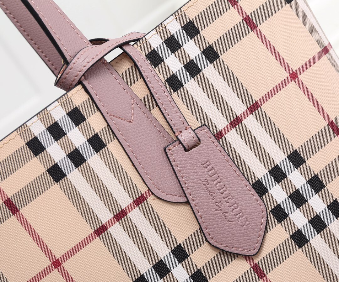 burbery Reversible Shopping Bag - Logo Coffee Bag - Gorchic - $153.99