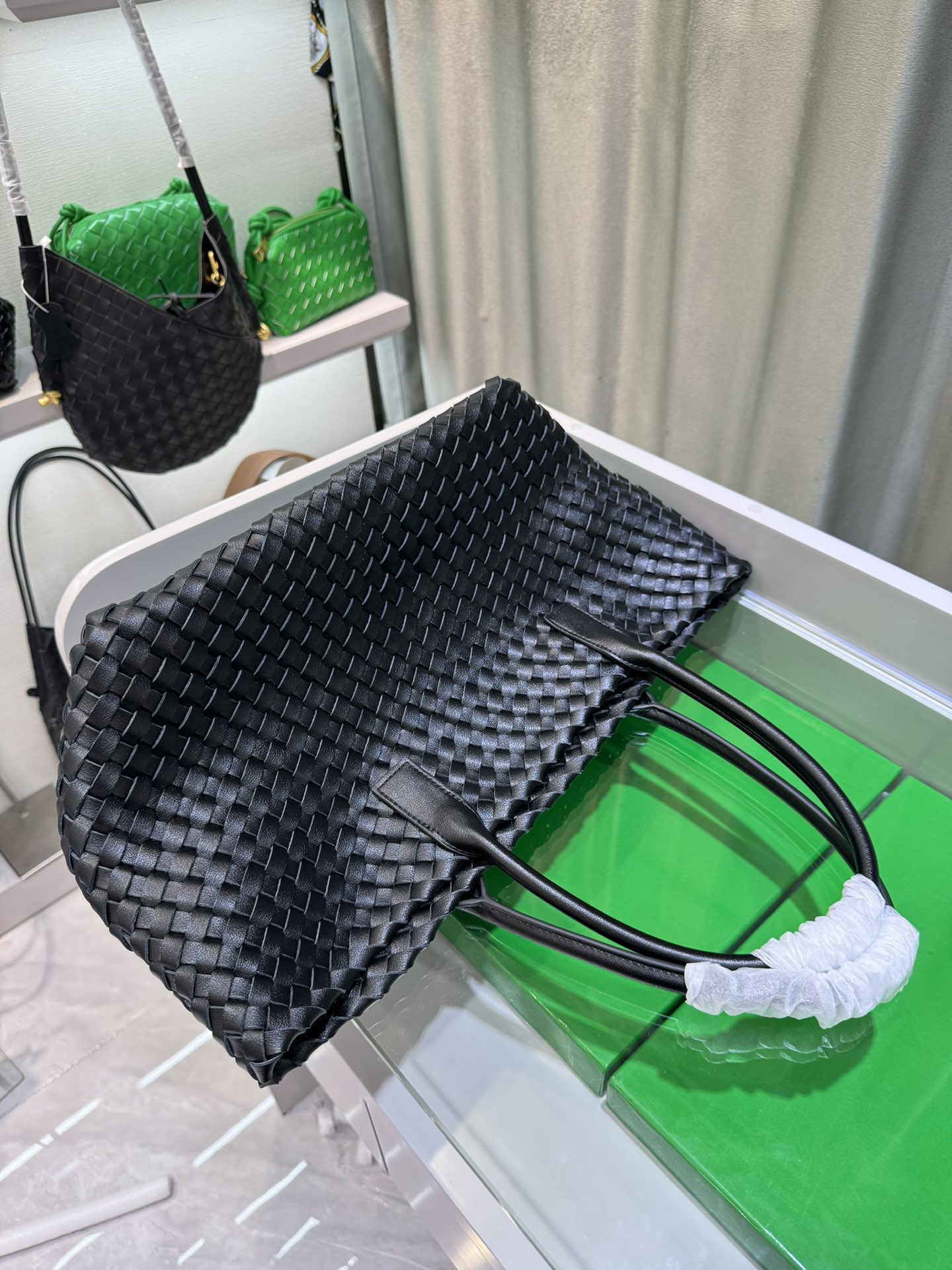 BV Medium Cabat Black - Bag - Gorchic - $186.99