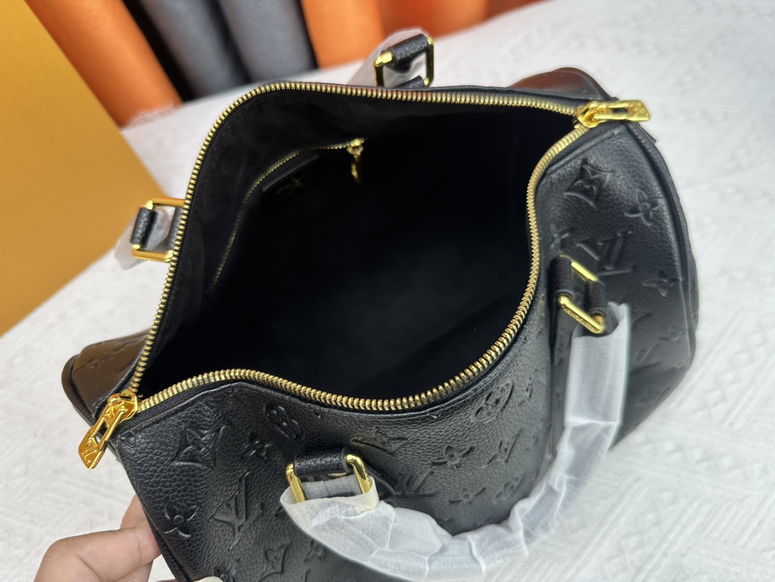 Designer Monogram Speedy Soft 30 - Black Bag - Gorchic - $144.99