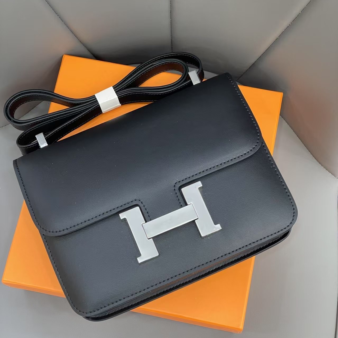 H-Inspired Constance leather Silver crossbody bag - Gorchic - $152.99