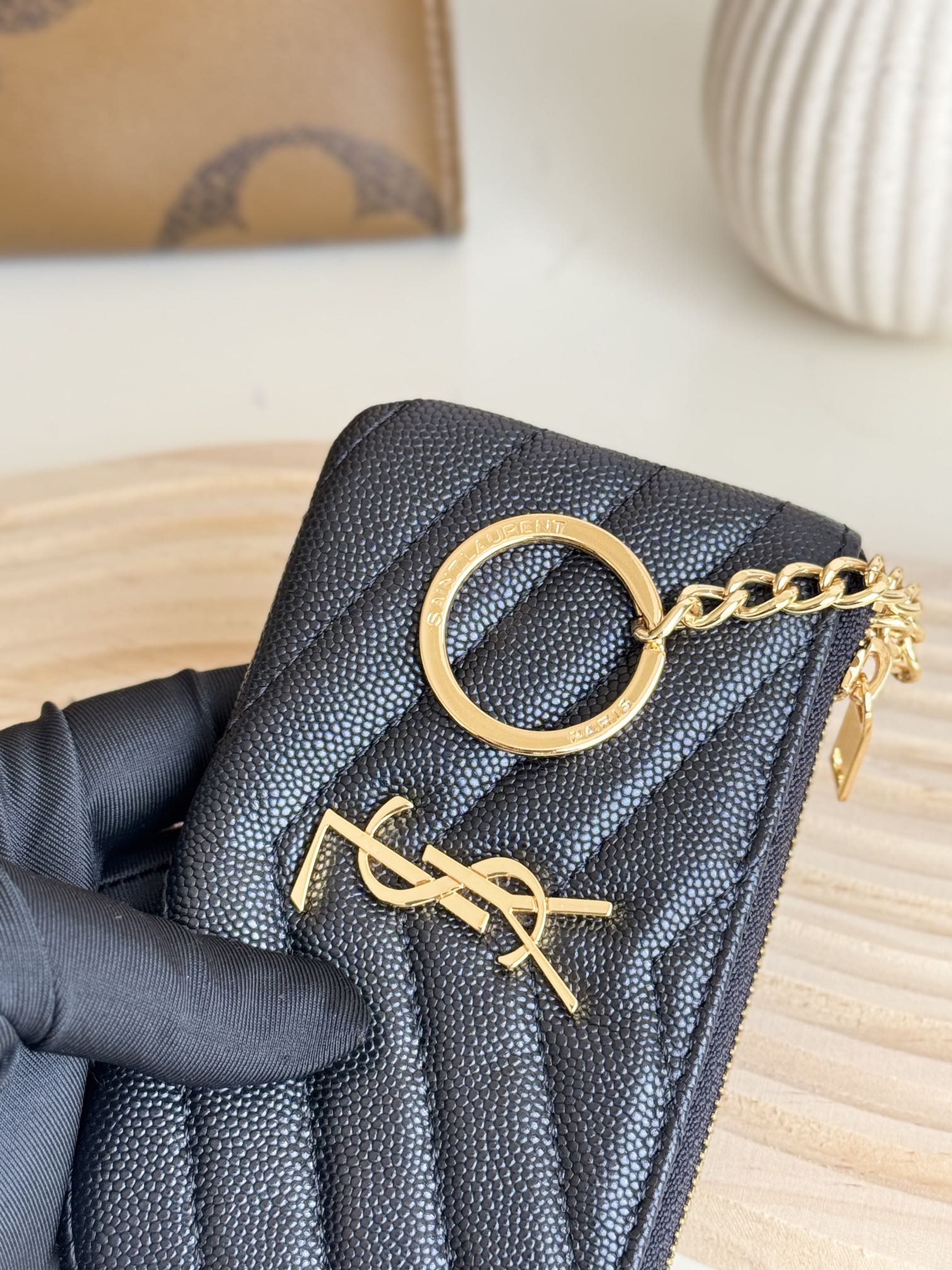 Lady Designer Ball-Patterned Cowhide Wallet -Black Gold Wallet - Gorchic - $55.99