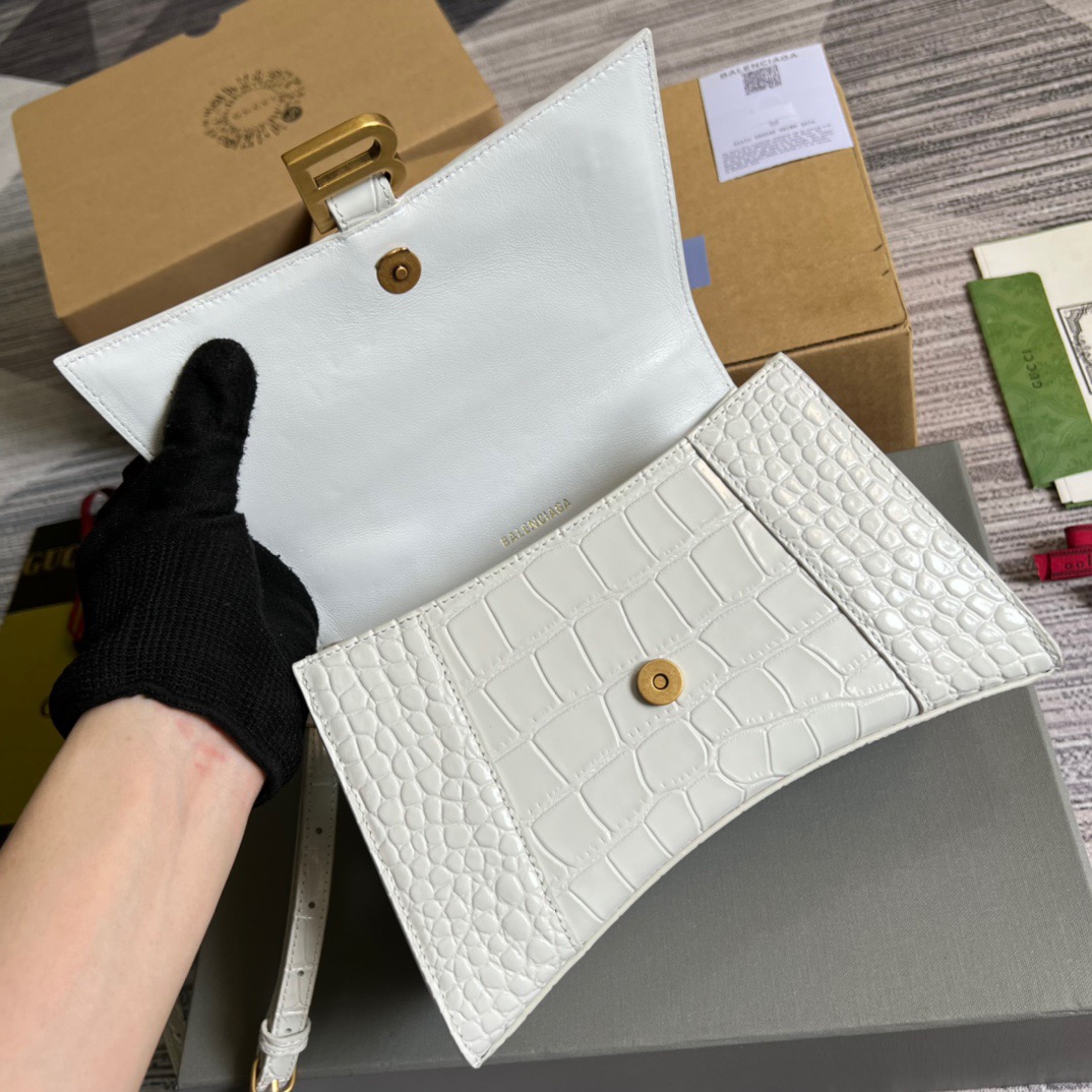 Hourglass iconic HOURGLASS HANDBAG - Bag - Gorchic - $141.99