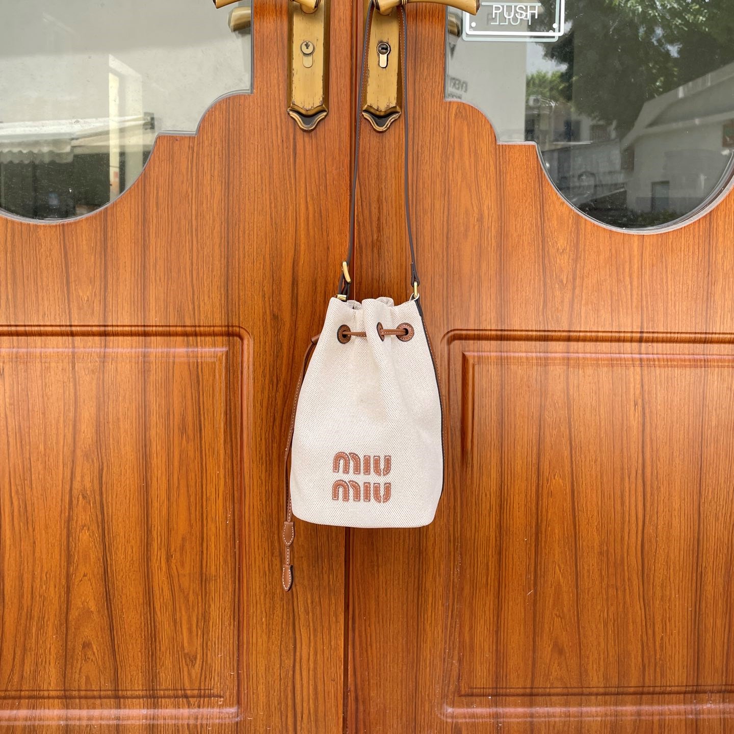 MU Leather bucket bag-White - Bag - Gorchic - $119.99