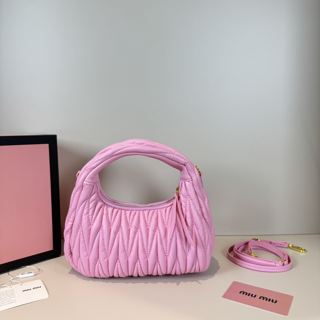 MU Wander matelassé nappa leather hobo bag handbag - Bag - Gorchic - $114.99