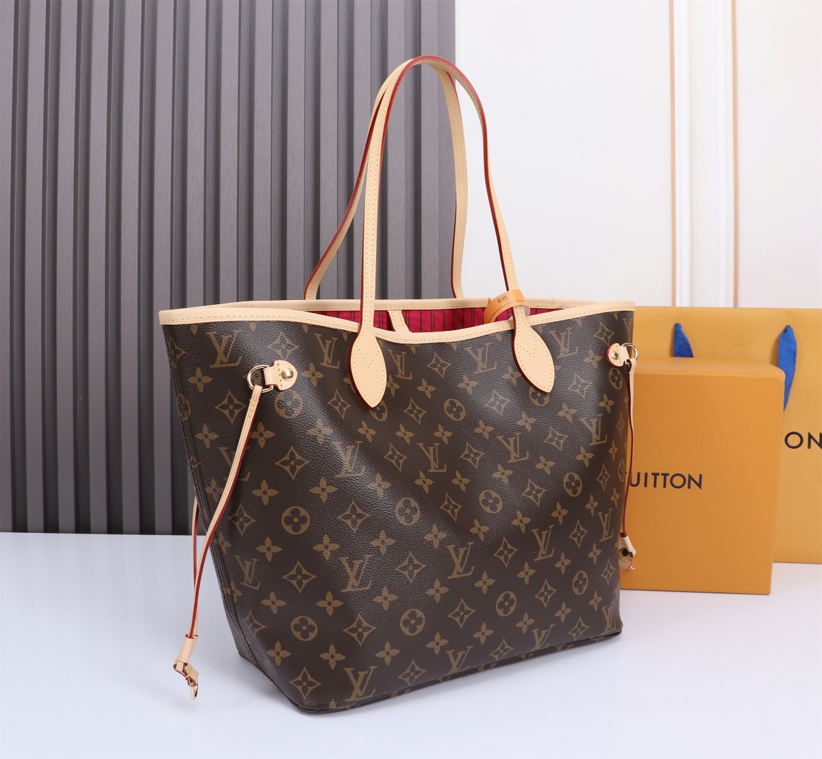 Designer Monogram Neverfull MM Classic Bag - Gorchic - $110.99