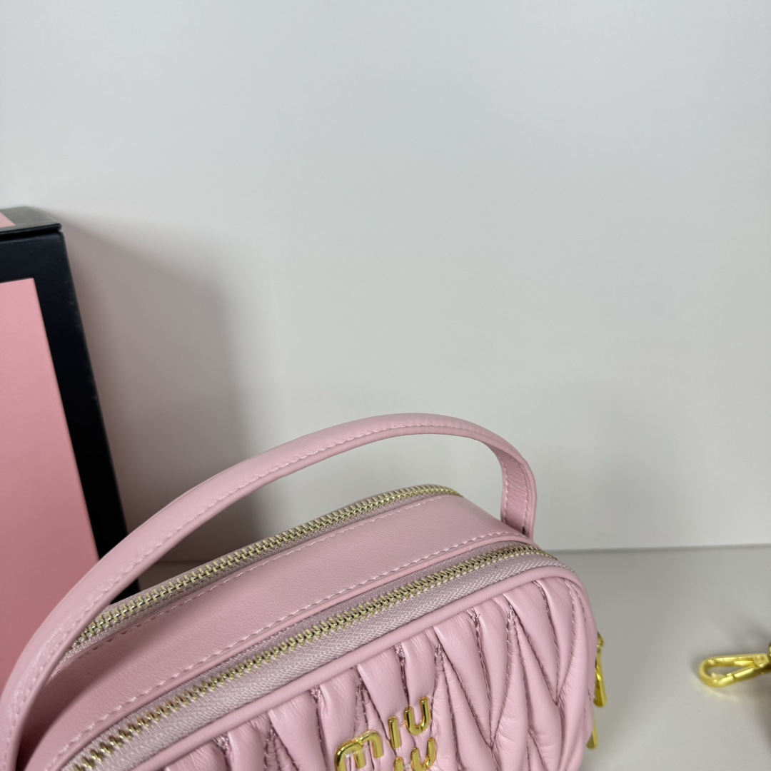 MU Logo Patch Zipped Clutch Bag - Gorchic - $100.99