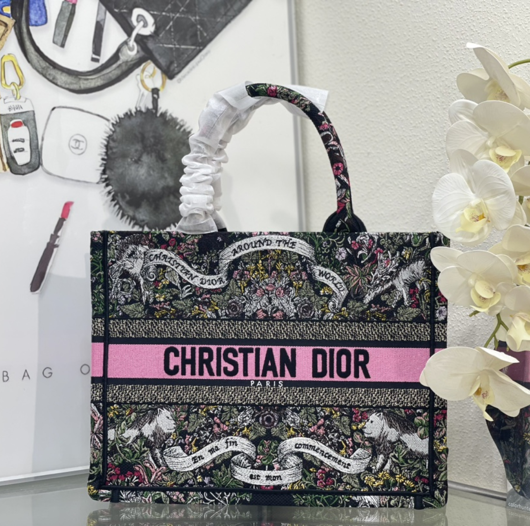 D Inspired Book Tote Bag - Gorchic - $167.99