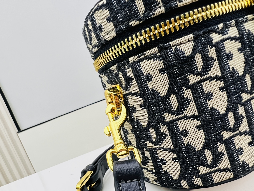 D Inspired Small CD Signature Vanity Case - Bag - Gorchic - $157.99