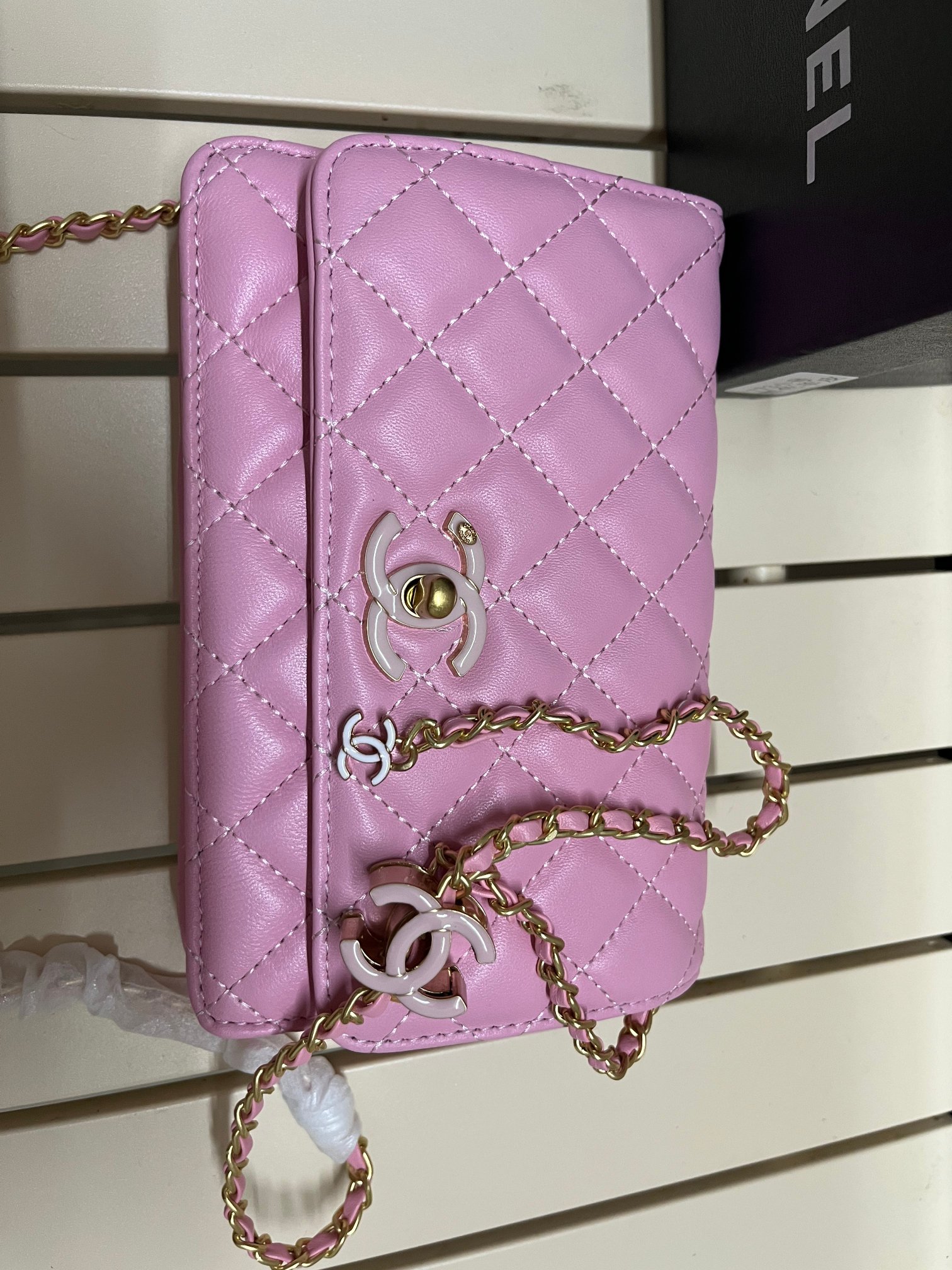 CC Inspired Pearl Crush Wallet On Chain-Pink - Bag - Gorchic - $131.99