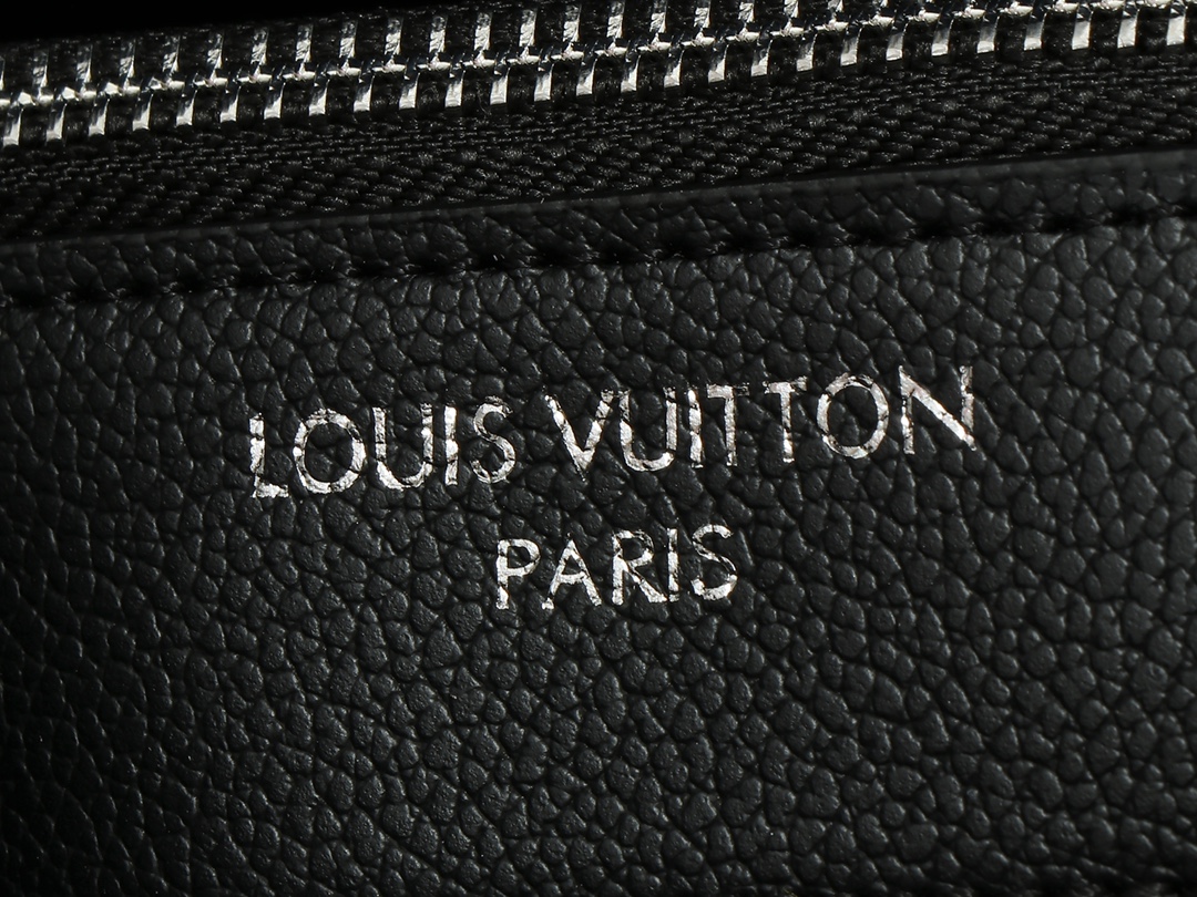 Designer Monogram Flore Black Bag - Gorchic - $137.99