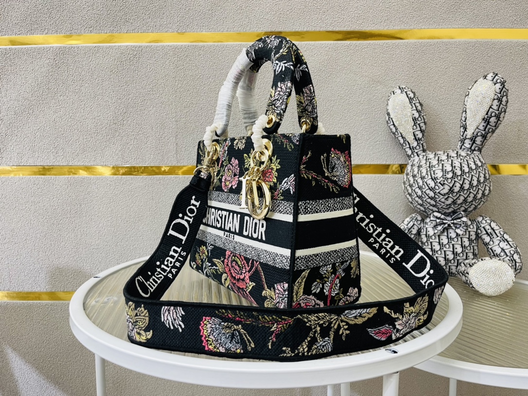 [TOP] D Inspired Medium Lady D Inspired Bag - Gorchic - $213.99