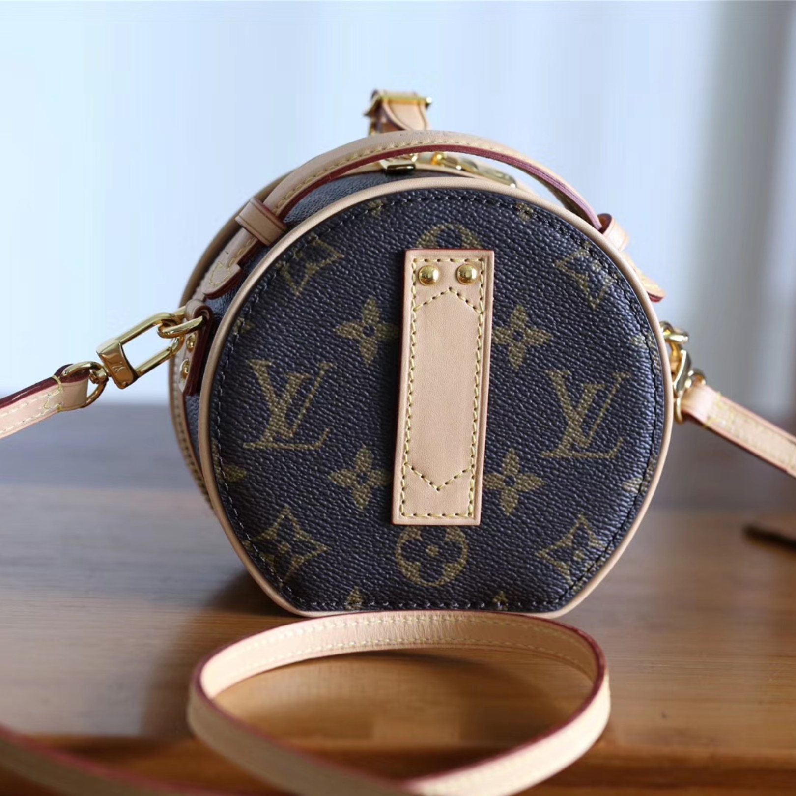 Designer Monogram REVERSE MINI BOITE CHAPEAU BAG - Gorchic - $122.99