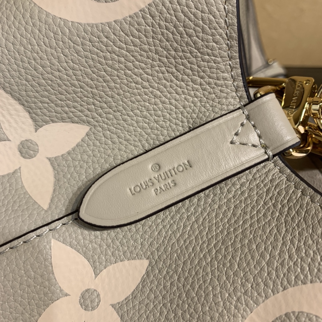 Designer Monogram  NeoNoe MM Bucket Bag - Gorchic - $129.99