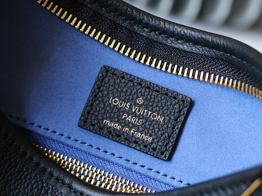 Designer Monogram  CarryAll MM - Black Bag - Gorchic - $118.99