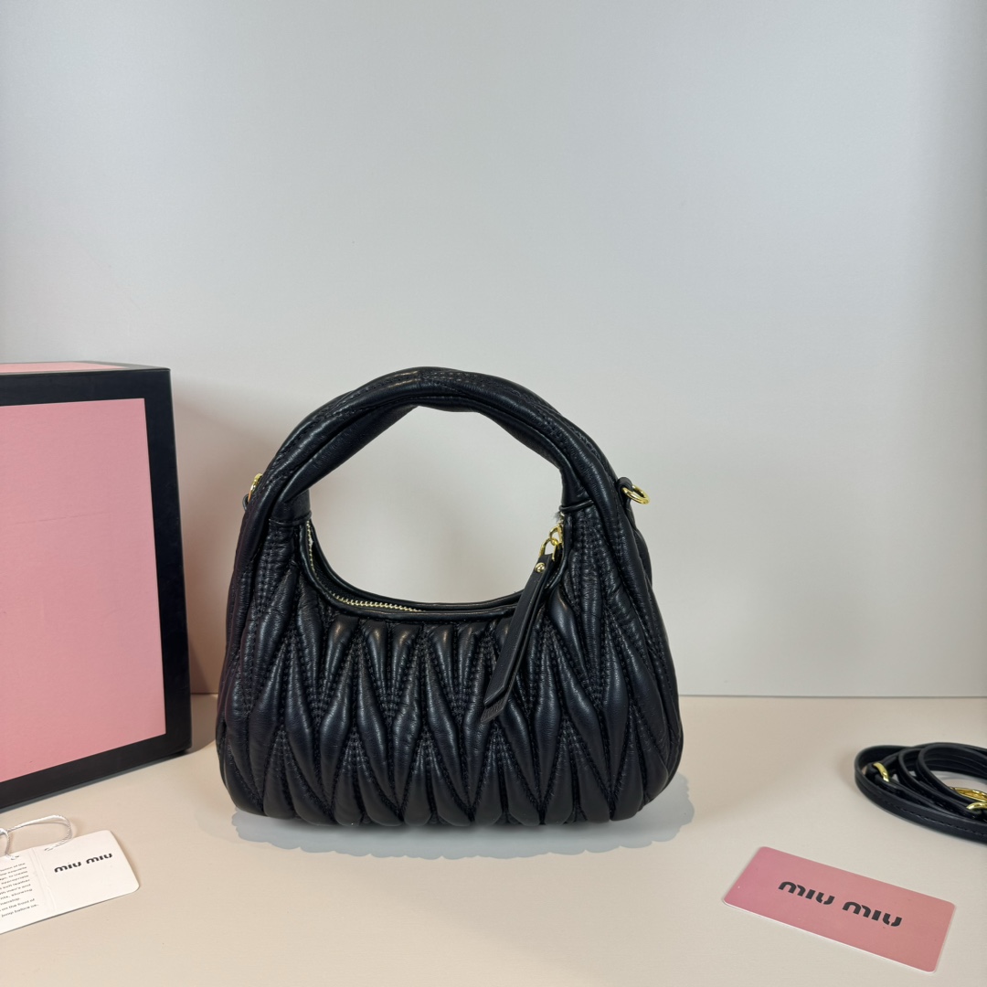 MU Wander matelassé nappa leather hobo bag handbag - Bag - Gorchic - $114.99