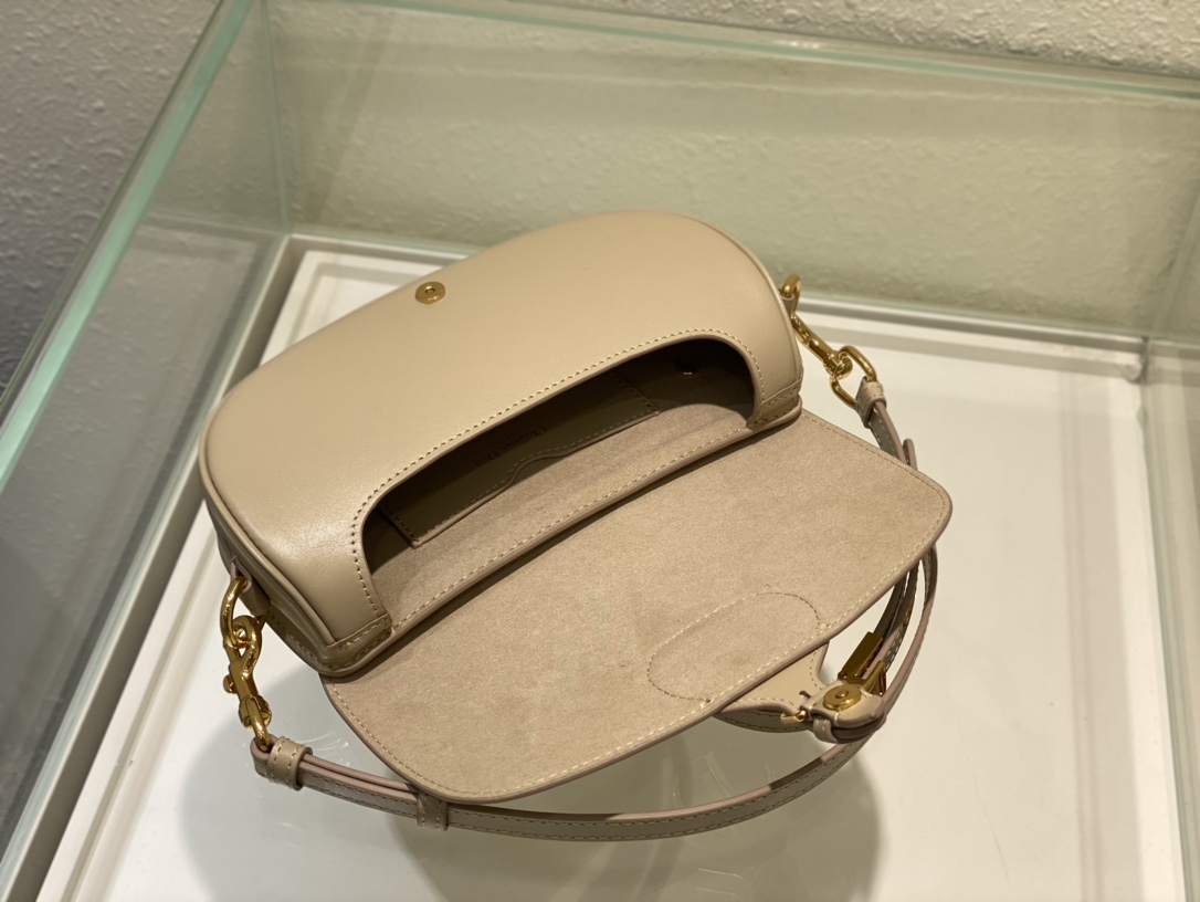 D Inspired Bobby East-West Bag Leather Bag - Gorchic - $134.99