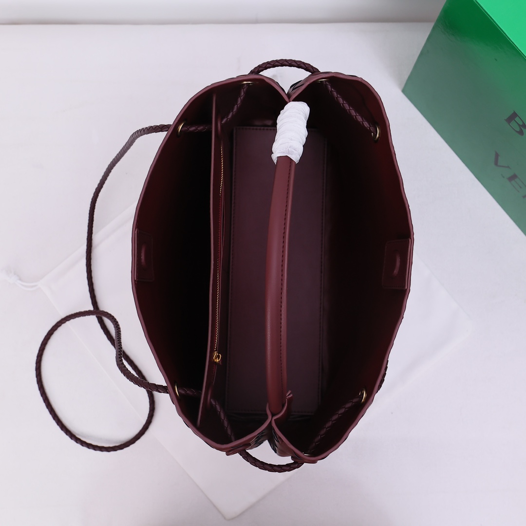 BV Andiamo Embellished Intrecciato Leather Tote - Bag - Gorchic - $170.99