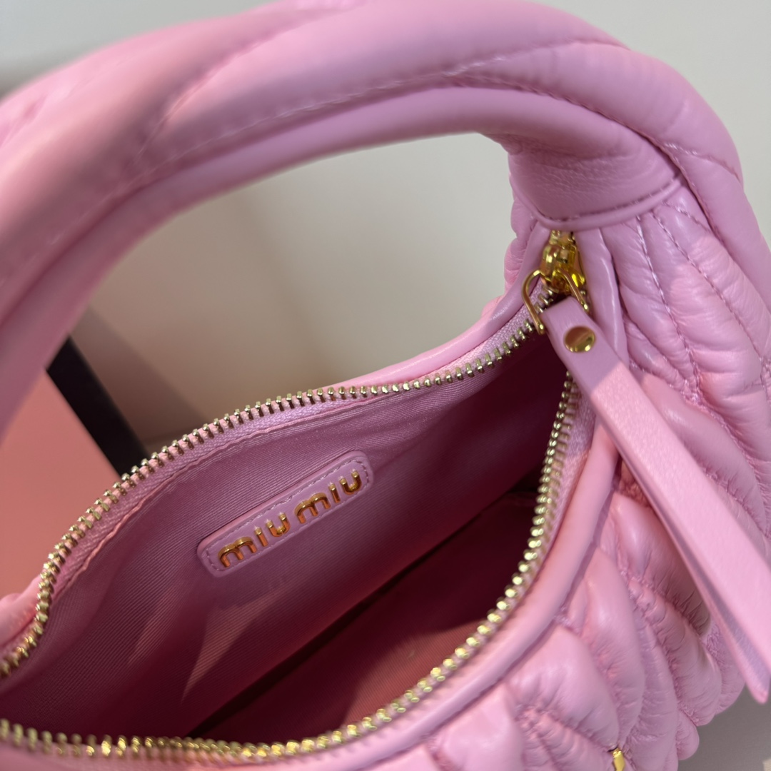 MU Wander matelassé nappa leather hobo bag handbag - Bag - Gorchic - $114.99