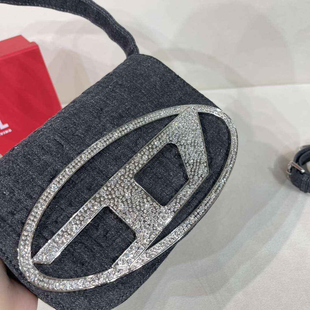 1DR Shoulder Bag - Gorchic - $98.99