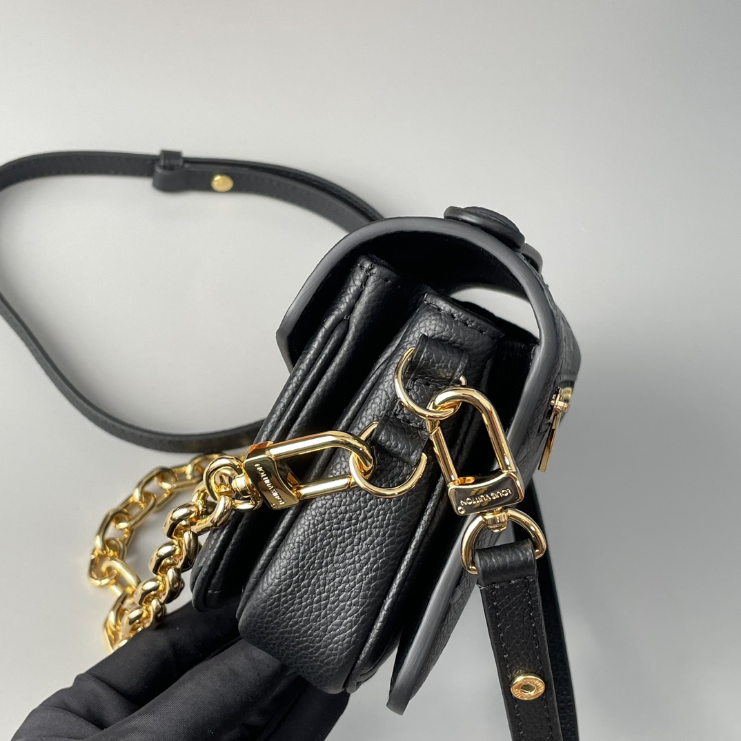 Designer Monogram Empreinte Monogram Leather Black Pochette Métis East West - Bag - Gorchic - $124.99