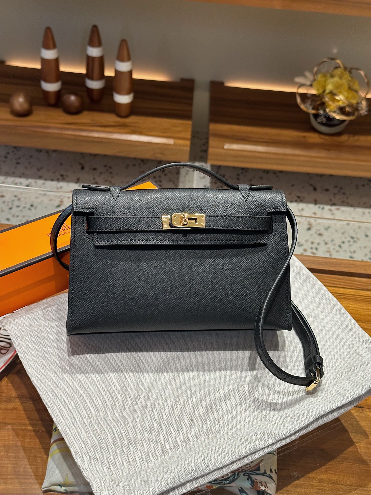 H-Inspired Kelly Mini 1st Kelly Pochette Generation Epsom Palm Leather-Black - Gorchic - $146.99