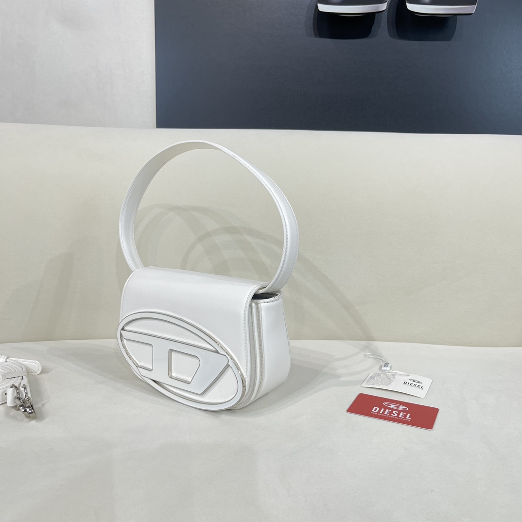 1DR Shoulder Bag - Gorchic - $98.99