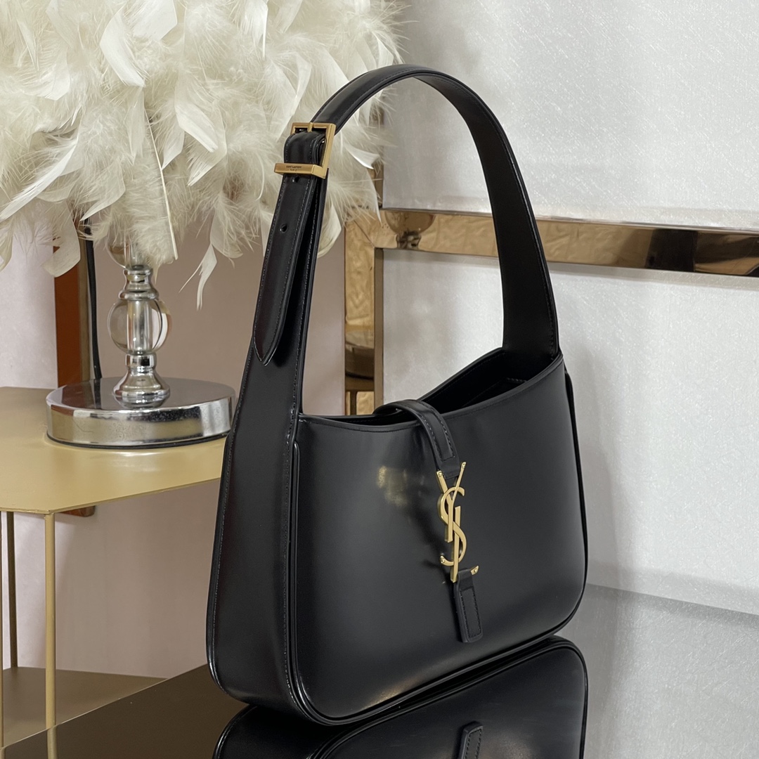 Lady Designer Fashion Croc-Embossed Le 5 à 7 Hobo Bag - Gorchic - $110.99