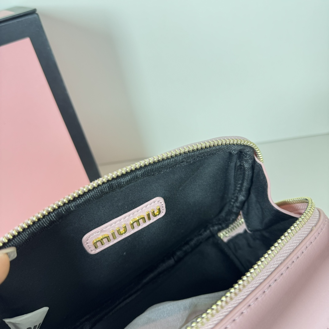 MU Logo Patch Zipped Clutch Bag - Gorchic - $100.99