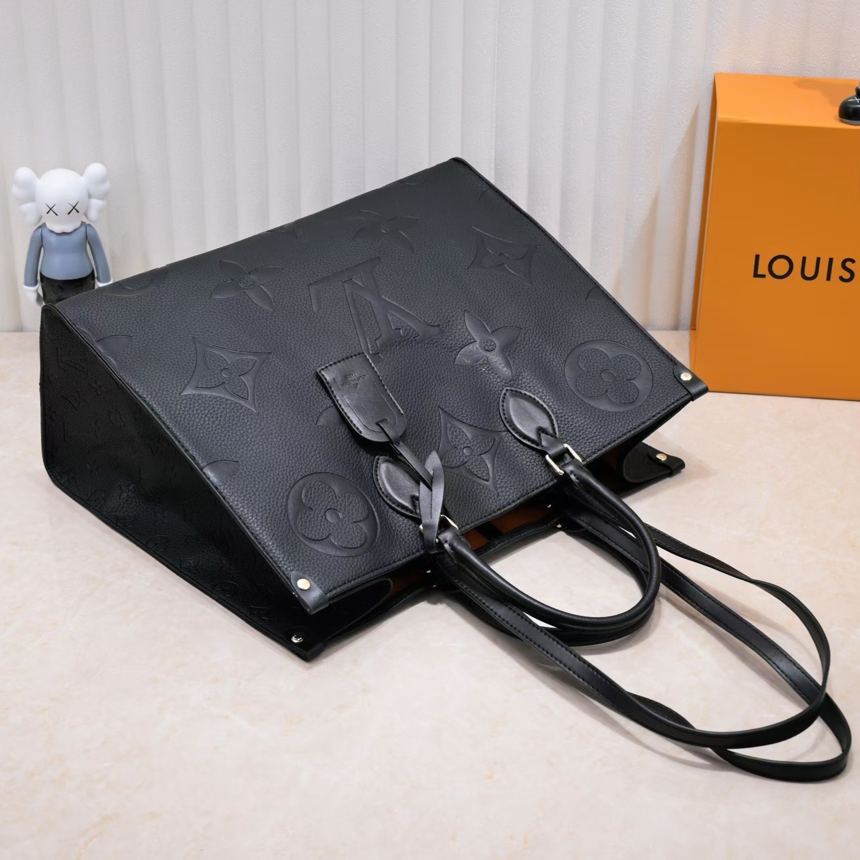 Designer Monogram Canvas Onthego GM- Bag - Gorchic - $118.99