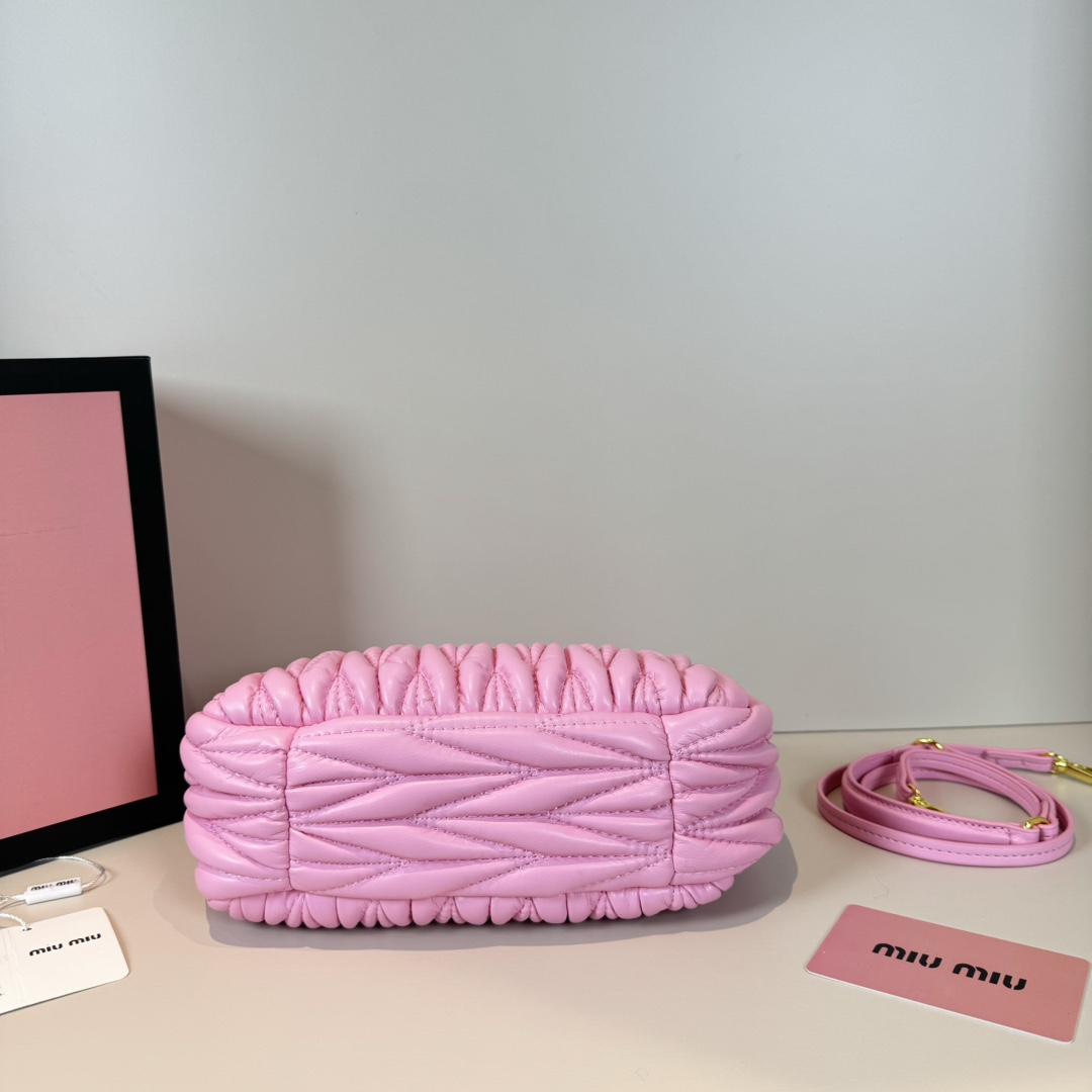 MU Wander matelassé nappa leather hobo bag handbag - Bag - Gorchic - $114.99