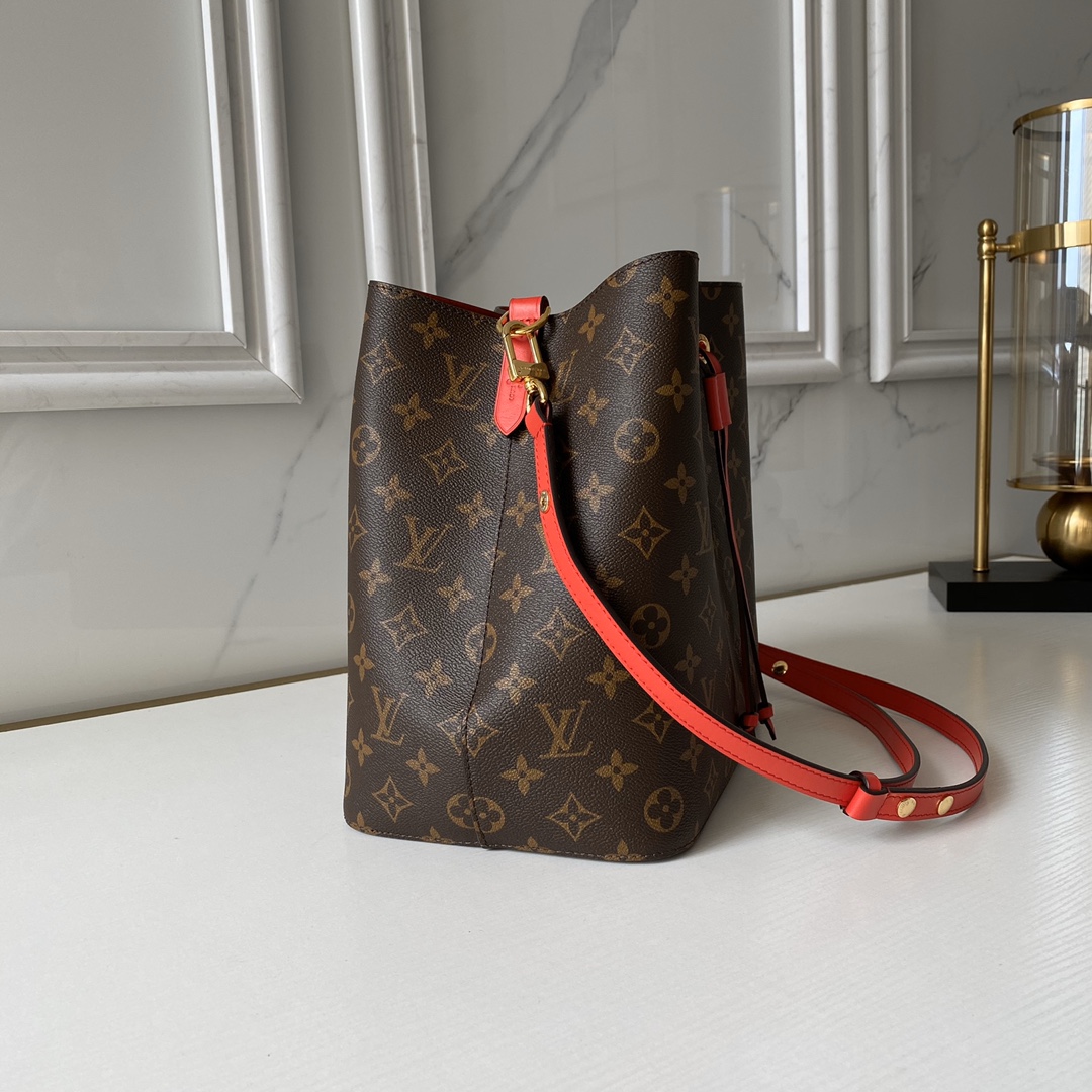 Designer Monogram  NeoNoe MM Bucket Bag - Gorchic - $110.99