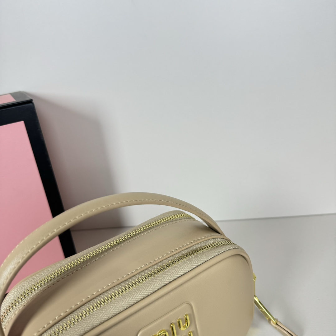 MU Leather Shoulder Bag - Gorchic - $109.99