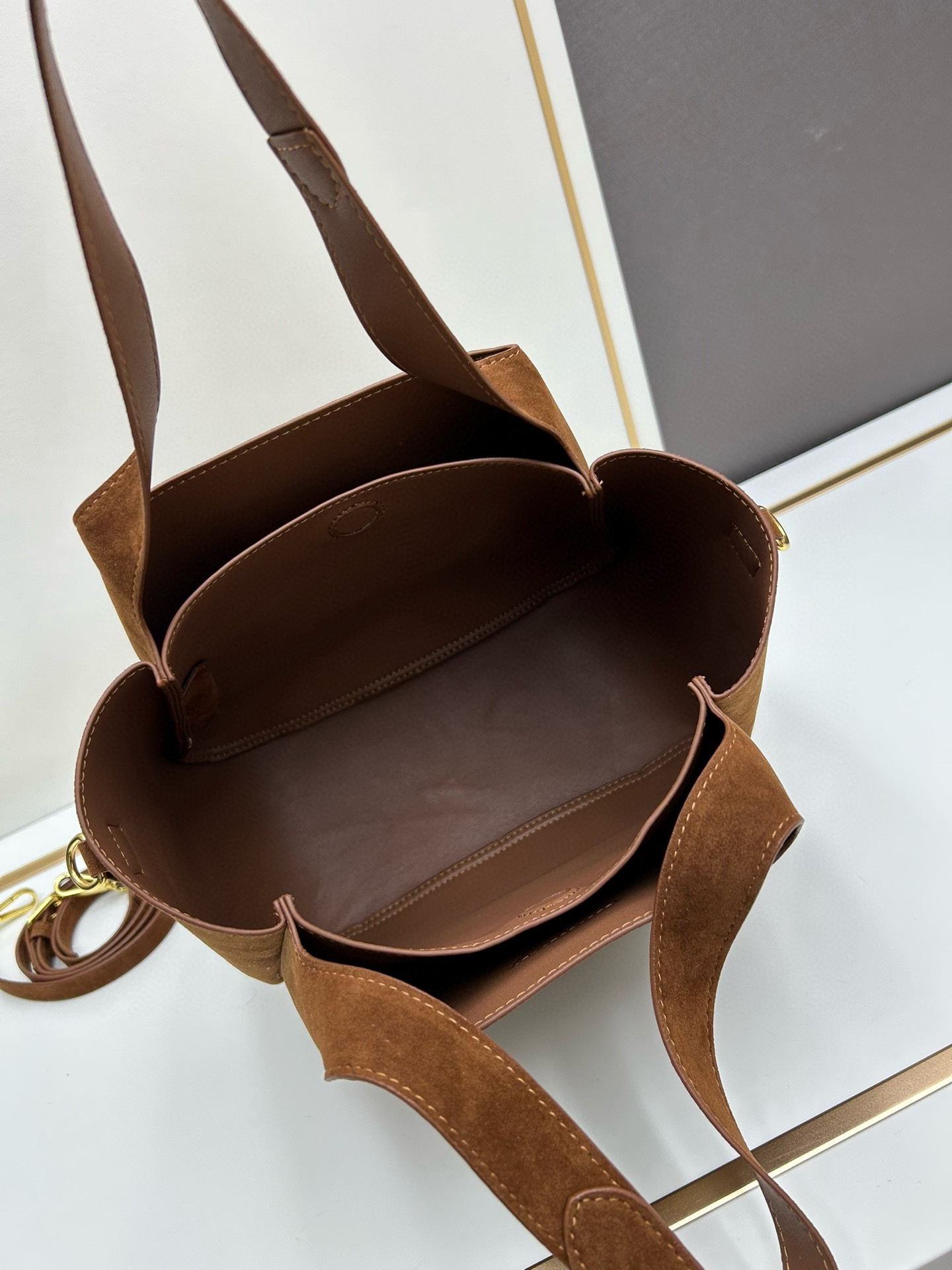 Saffiano texture Suede Brown Large Tote - Gorchic - $125.99